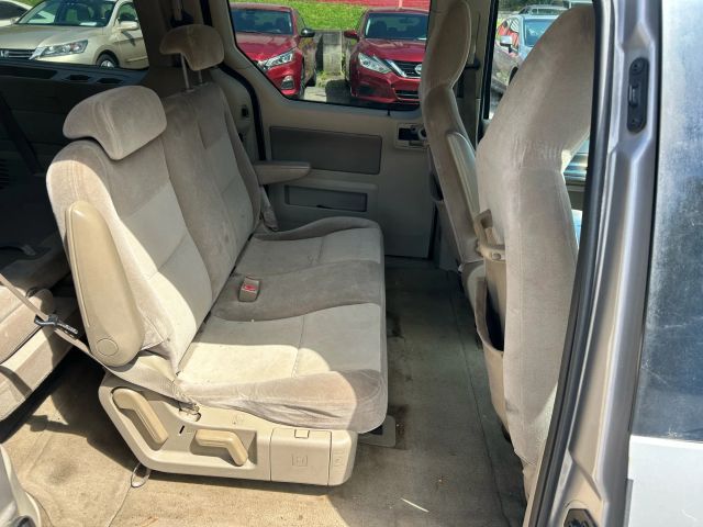 2005 Ford Freestar Passenger - Image 10