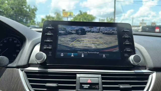 2018 Honda Accord - Image 38