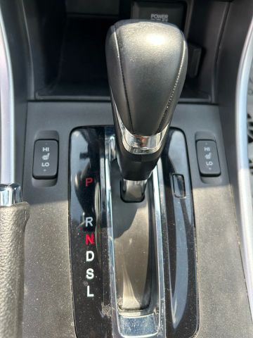 2015 Honda Accord - Image 20