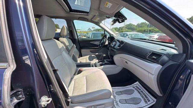 2019 Honda Pilot - Image 14