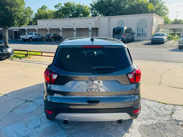 2019 Ford Escape - Image 8