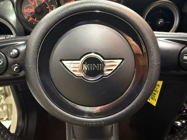 2015 Mini Convertible - Image 89