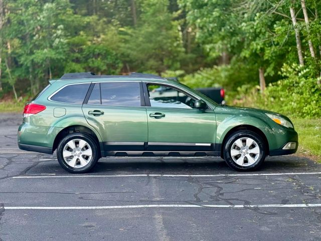 2011 Subaru Outback 2.5i Limited Wagon 4d - Image 4