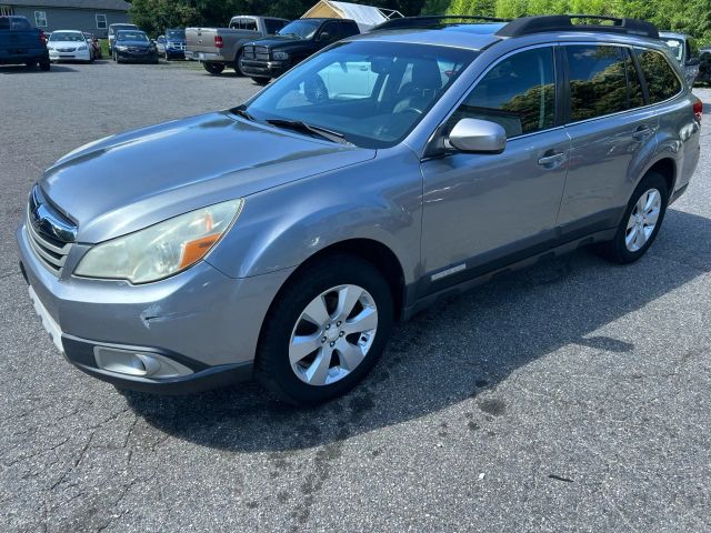 2011 Subaru Outback - Image 1