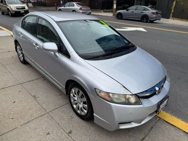 2011 HONDA CIVIC SEDAN 4-CYL, VTEC, 1.8 LITER LX SEDAN 4D