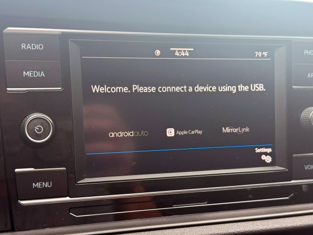2021 Volkswagen Jetta - Image 33