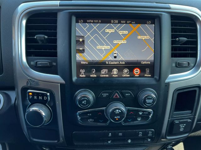 2017 Ram 1500 Quad Cab - Image 9