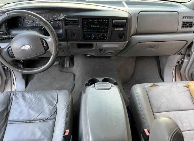 2002 Ford Excursion - Image 63