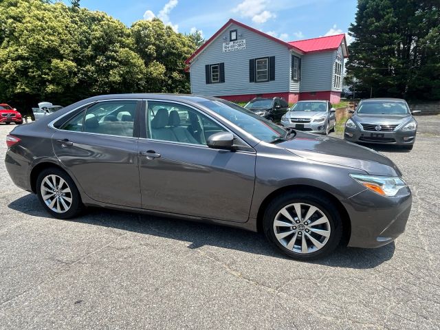 2017 Toyota Camry - Image 2