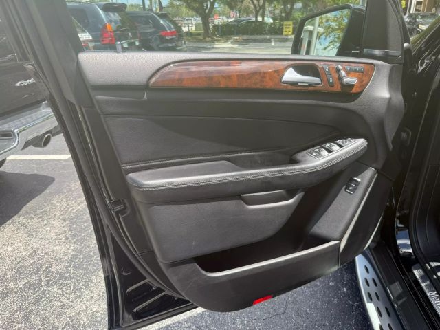 2017 Mercedes-benz Gls - Image 28