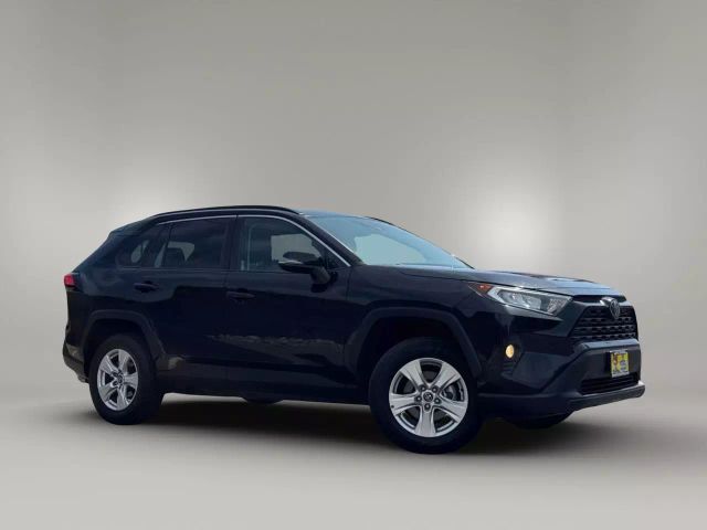 2021 Toyota Rav4 - Image 3
