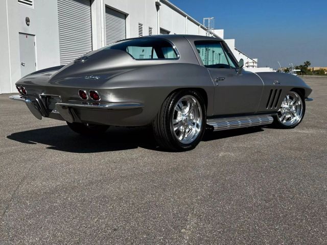 1966 Chevrolet Corvette Coupe 427/390hp - Image 26