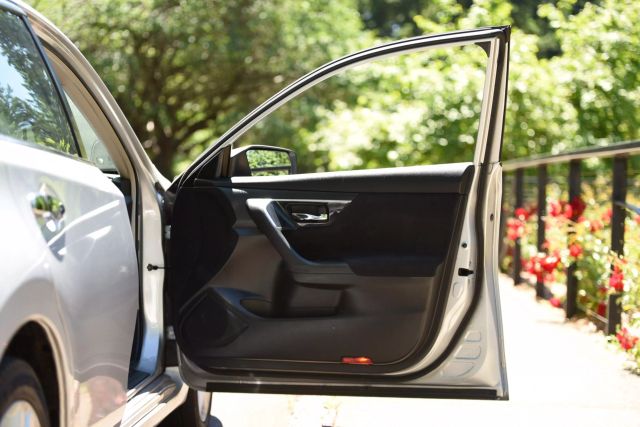 2013 Nissan Altima - Image 14