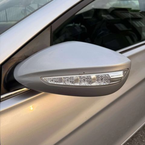 2012 Hyundai Sonata Limited Sedan 4d - Image 33
