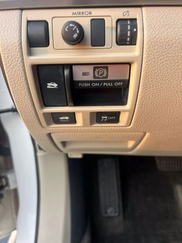 2014 Subaru Legacy - Image 21