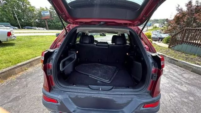 2015 Jeep Cherokee - Image 14