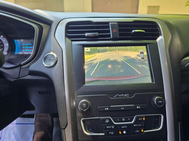 2019 Ford Fusion - Image 20