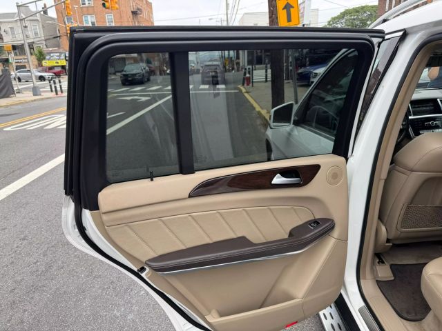 2014 MERCEDES-BENZ GL-CLASS SUV V8, TWIN TURBO, 4.6 LITER GL 450 4MATIC SPORT UTILITY 4D