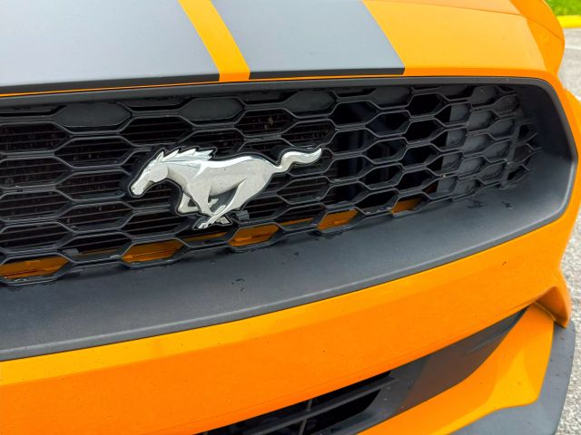 2018 Ford Mustang - Image 15