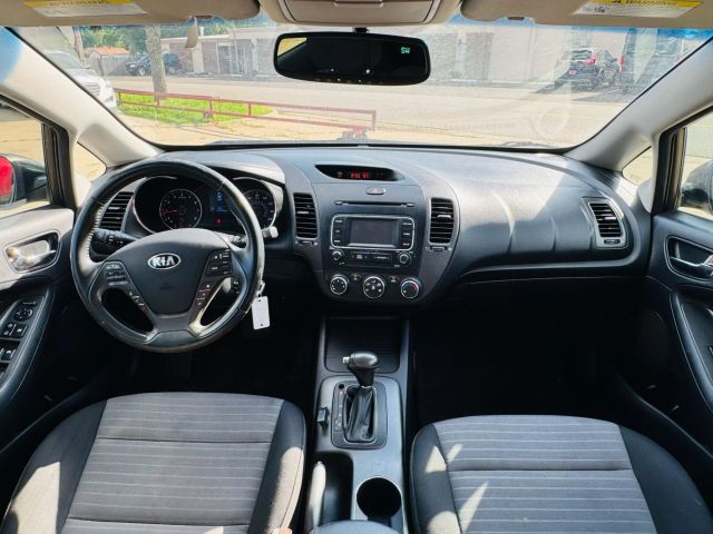 2014 Kia Forte - Image 25