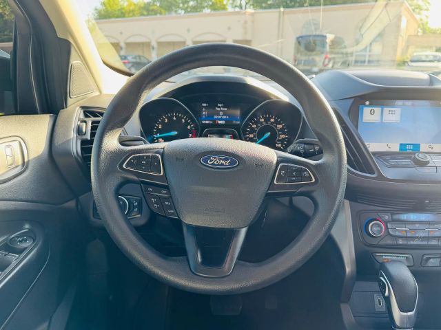 2019 Ford Escape - Image 24