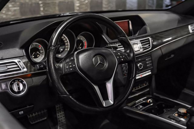 2016 Mercedes-benz E-class E 350 4matic Sedan 4d - Image 14
