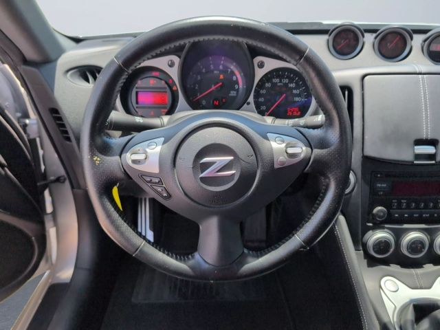 2019 Nissan 370z - Image 12