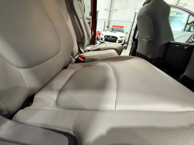 2021 Toyota Sienna - Image 134
