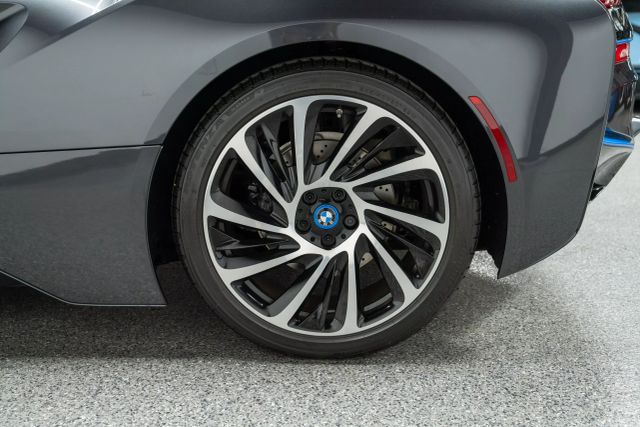 2015 Bmw I8 Coupe 2d - - Image 9