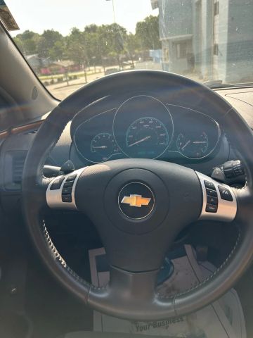 2009 Chevrolet Malibu - Image 12