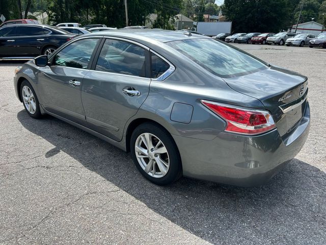 2015 Nissan Altima - Image 3
