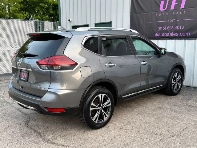 2018 Nissan Rogue - Image 11