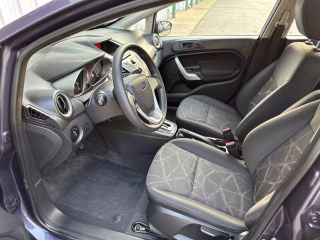 2012 Ford Fiesta - Image 15