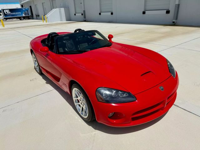 2004 Dodge Viper - Image 3