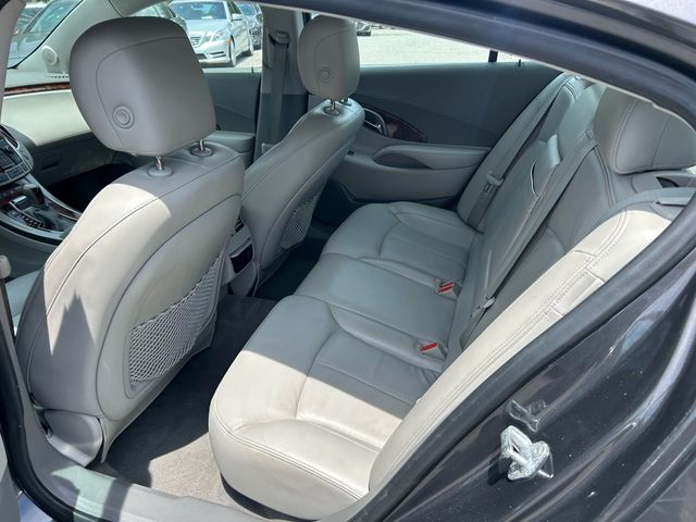 2012 Buick Lacrosse - Image 9