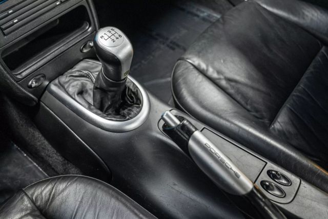 2004 Porsche 911 Carrera Coupe 2d - - Image 23