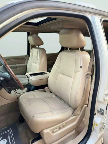 2013 Cadillac Escalade Esv - Image 11