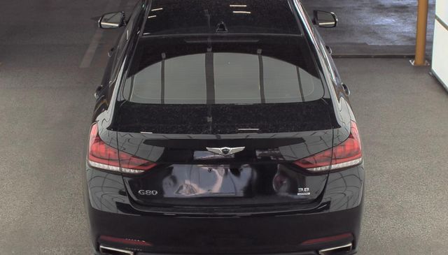 2017 Genesis G80 - Image 6