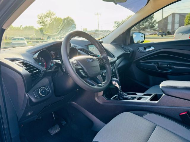 2019 Ford Escape - Image 11