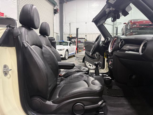2015 Mini Convertible - Image 104