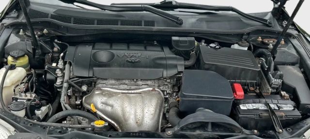 2011 Toyota Camry - Image 6