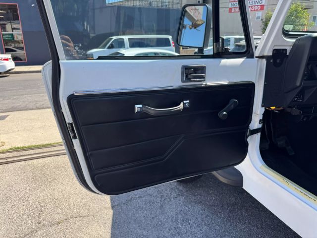 1994 Jeep Wrangler - Image 36
