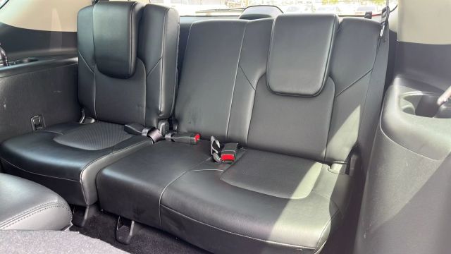 2022 Nissan Armada - Image 33