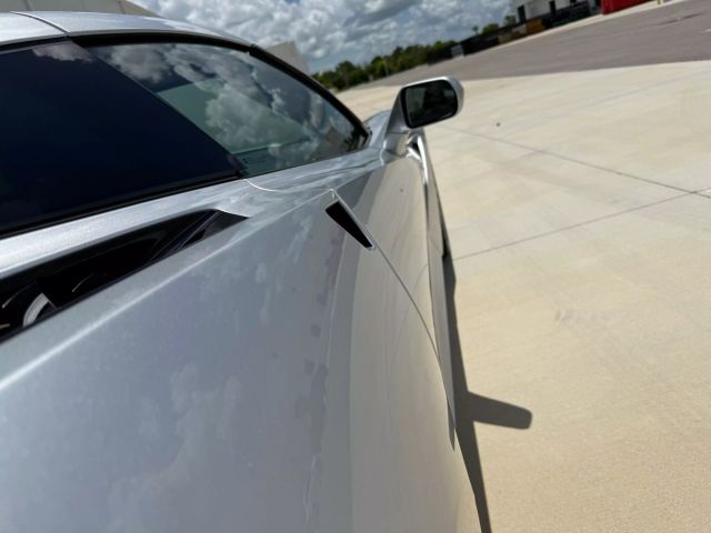 2019 Chevrolet Corvette - Image 17
