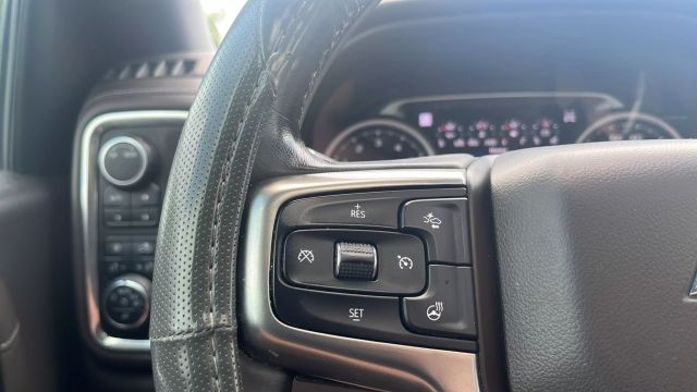 2022 Chevrolet Silverado 1500 Limited Crew Cab - Image 28