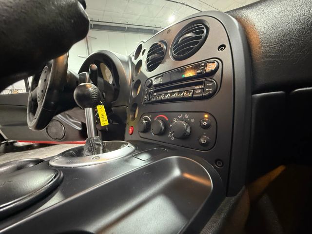 2004 Dodge Viper - Image 123