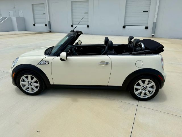 2015 Mini Convertible - Image 64