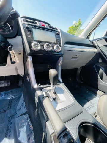 2016 Subaru Forester - Image 35