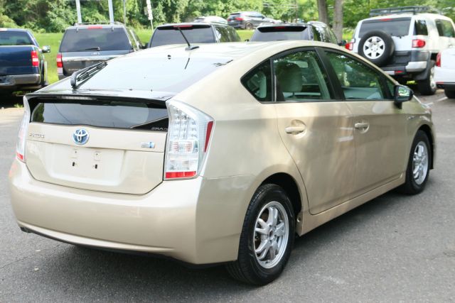 2010 Toyota Prius - Image 7