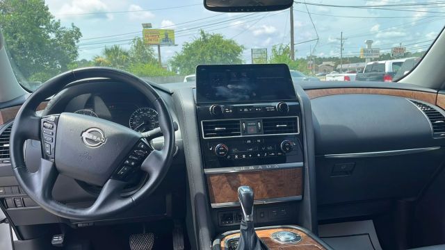 2022 Nissan Armada - Image 35